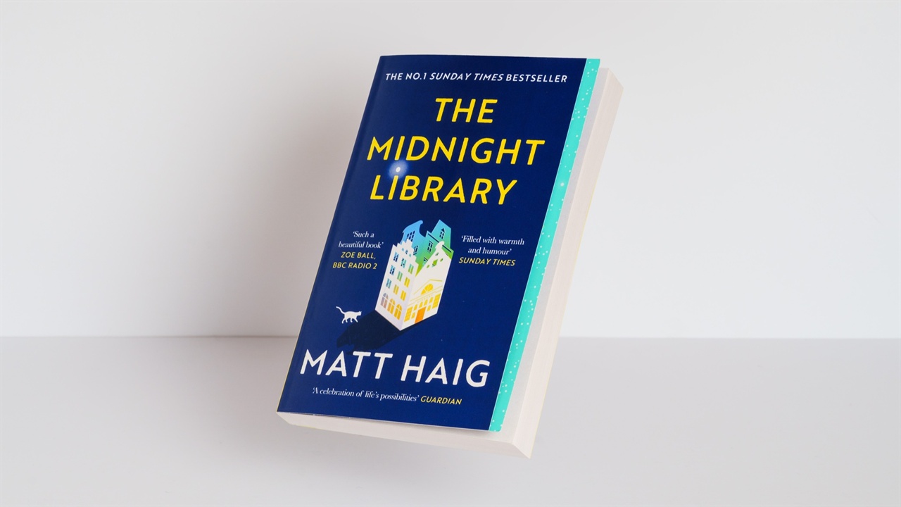 The Midnight Library Book cover