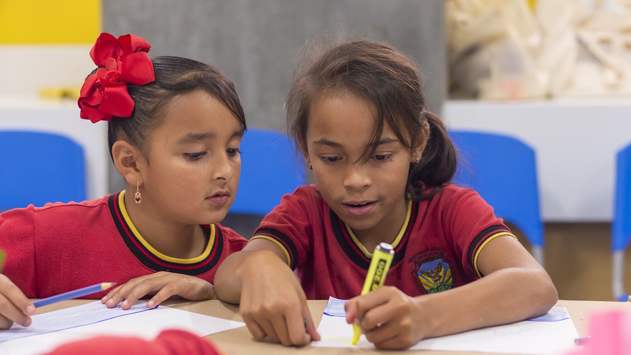 Hay Festival Medellín – Valentina Toro