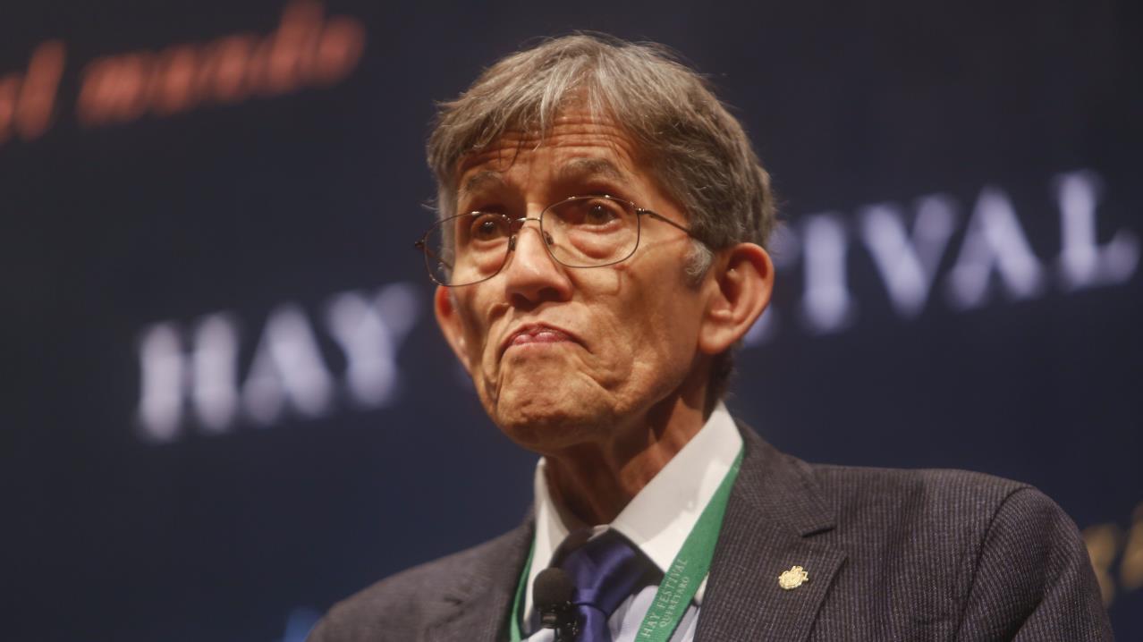 ¿Cuántos organismos viven en mi habitación?