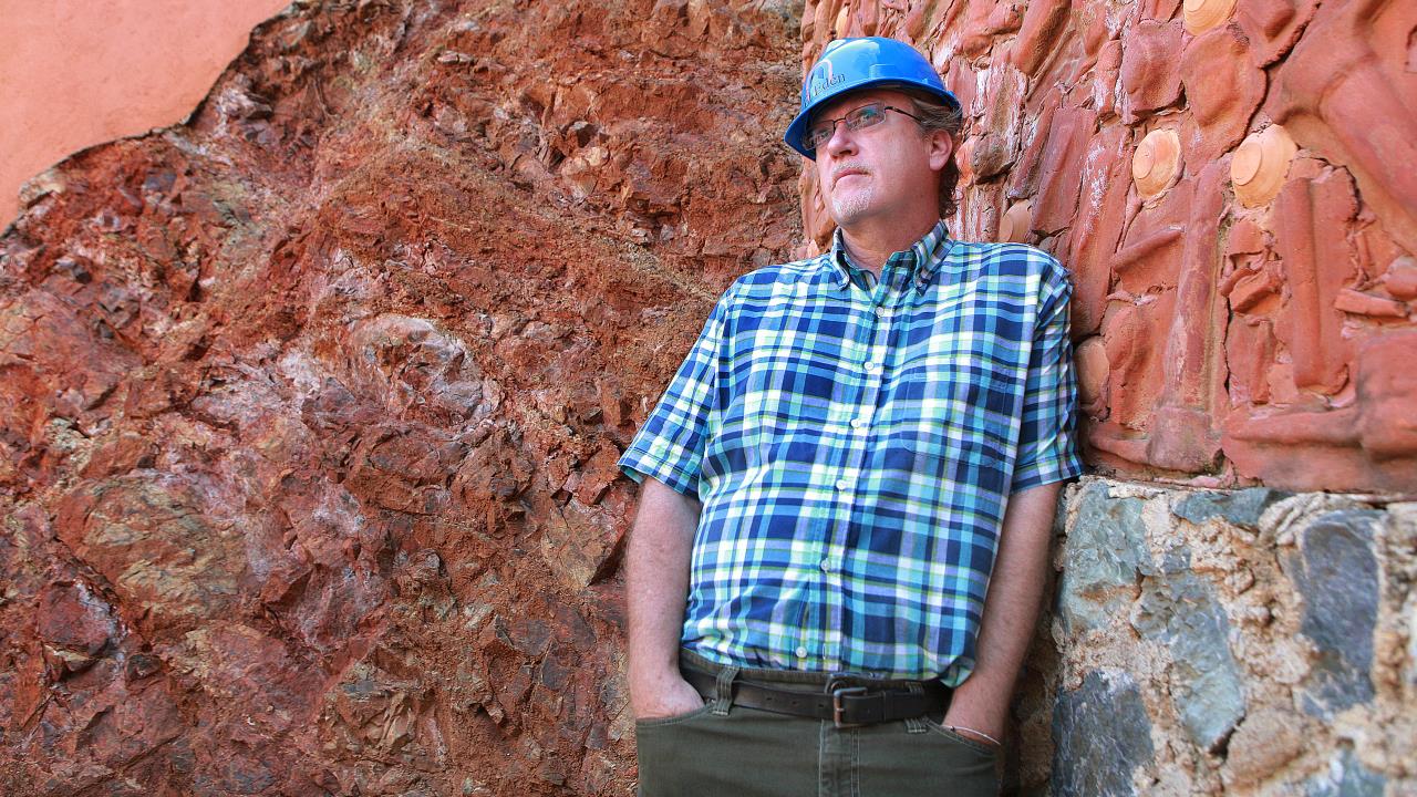 Bonus Track. Interview with Jon Lee Anderson (english)