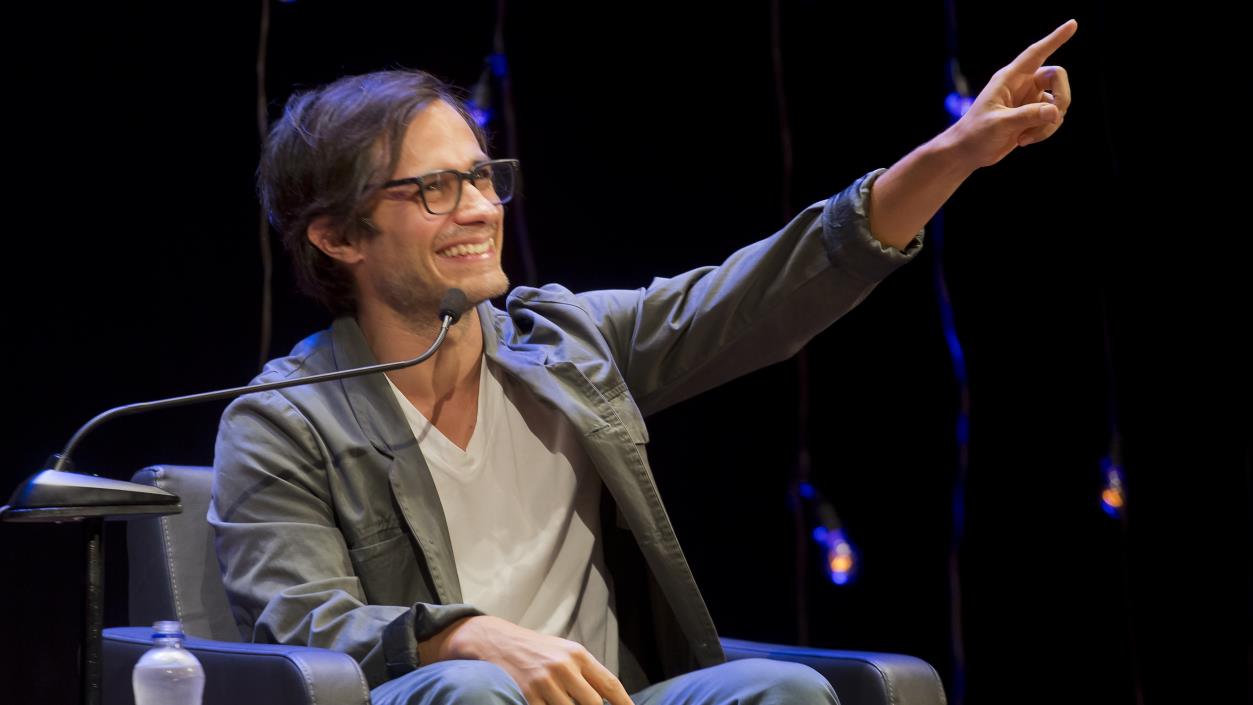 Bonus Track: Gael García Bernal