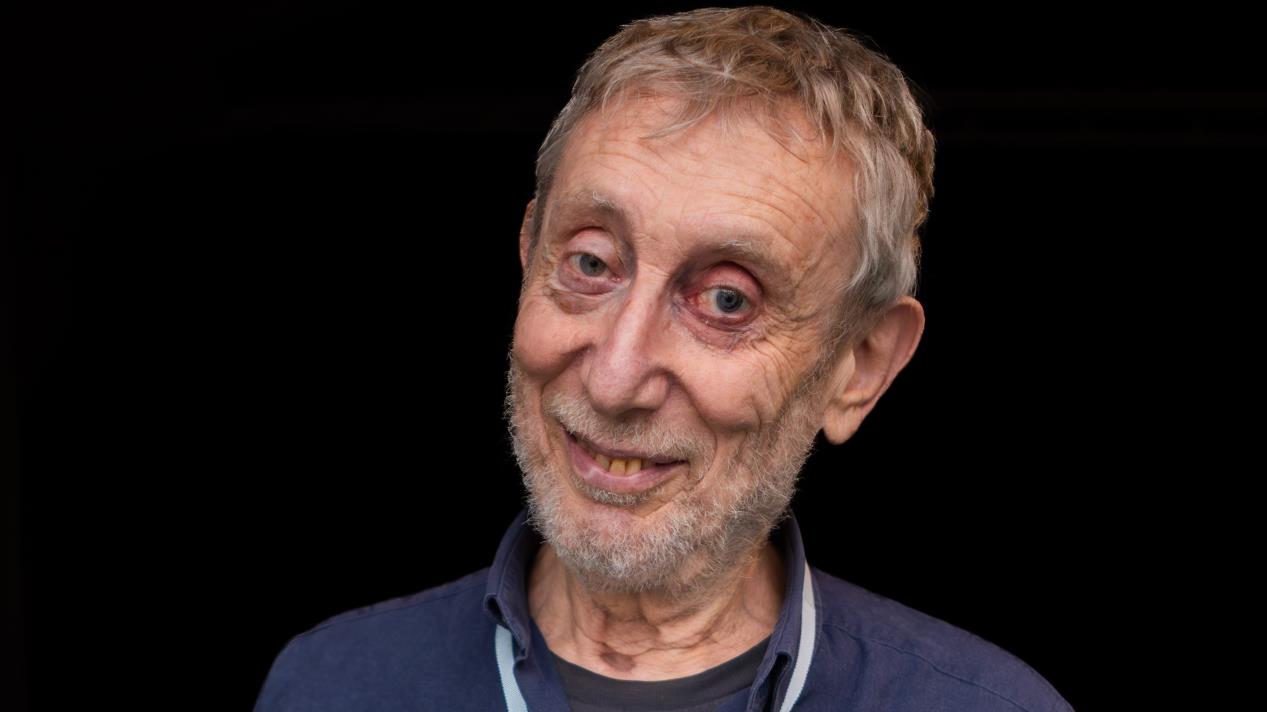Michael Rosen awarded Hay Festival Medal for Poetry on closing day