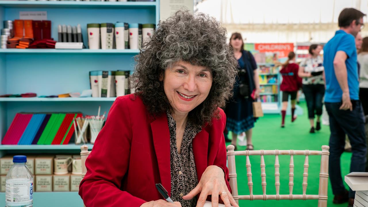 10 Questions... Caroline Lawrence