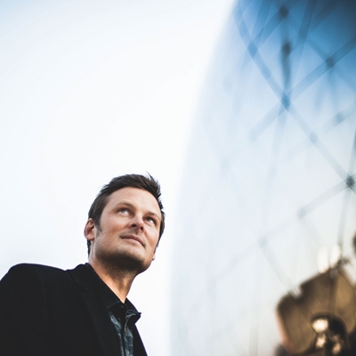 Are we the eyes of the universe? Christophe Galfard and María Teresa Ruiz in conversation with Gabrielle Walker