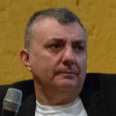 On fatherhood. Manuel Vilas and Jorge Volpi in conversation with Irma Gallo