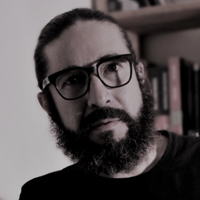 Mónica Lavín, Edson Lechuga and Alfredo Núñez Lanz in conversation with Antonio Cabadas