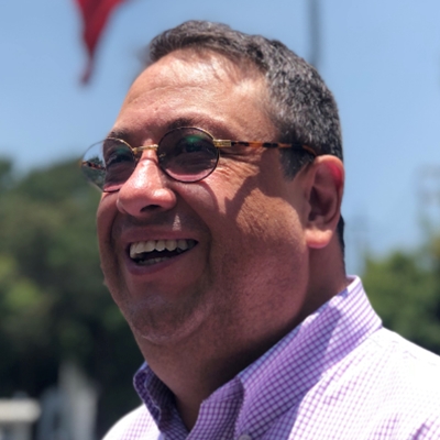 Heads or tails: the priest Hidalgo. Isabel Revuelta and Carlos Silva in conversation with Guadalupe Alonso