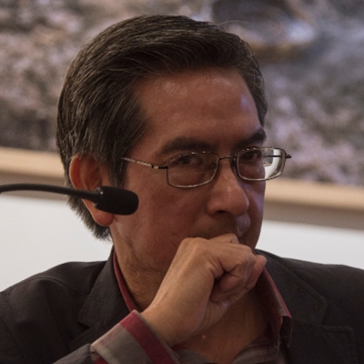 Too many books? How critics find their way through the vast amount of literature today