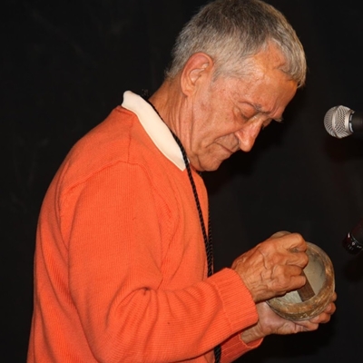 Ismael in conversation with Aurelio Martín