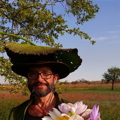 Carlos Magdalena in conversation with Daniel Montesinos