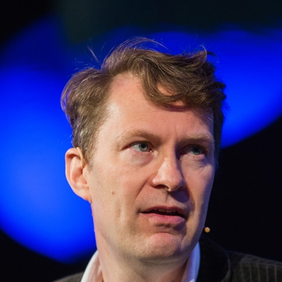 Luke Harding and Diego Salazar in conversation with Mabel Cáceres