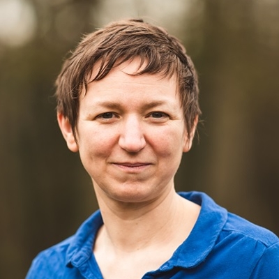 Helen Parr and Cedric Delves in conversation with Arthur Denaro