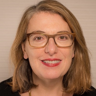 Irena Edwards, Joep de Roo and Sneška Quaedvlieg-Mihailović with Justin Albert