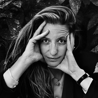 Visual Arts and Performance in the Square