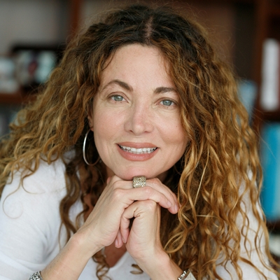 Ana Merino and Ángela Becerra in conversation with Jesús Vigorra