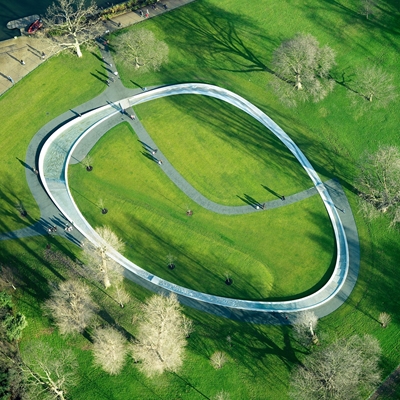 Kathryn Gustafson in conversation with Martha Thorne