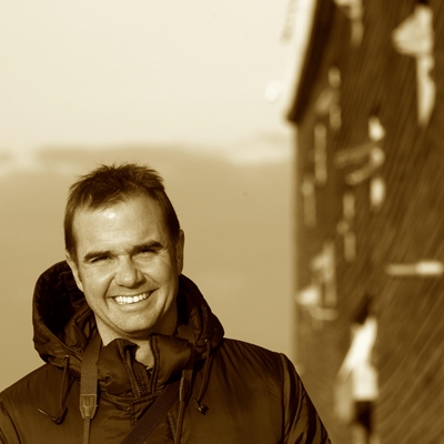 Raúl Tola talks about the work of Mario Vargas Llosa