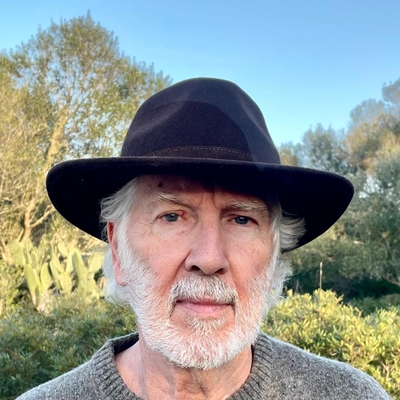 Tomás Graves in conversation with Irene Hernández Velasco