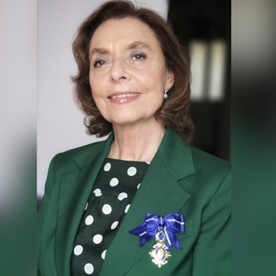 María Dueñas in conversation with Ana Gavín and readers from Polígono Sur in Seville