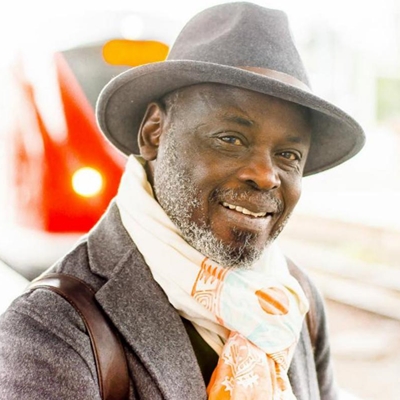 Abdelaziz Báraka Sakin and Rashid Diab in conversation