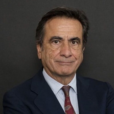 José María de Areilza and Fidel Sendagorta in conversation