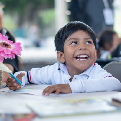 Presentación de cuentos y dibujos En el Semáforo se Aprende