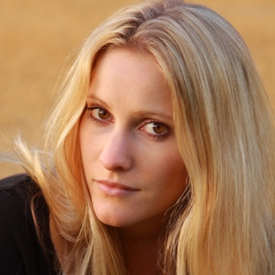 *LIVE STREAM* Laura Bates talks to Francine Stock