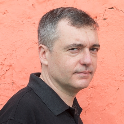 Xavi Ayén and Silvana Paternostro in conversation with Victor Bravo