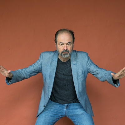 Héctor Abad Faciolince y Juan Villoro en conversación con José María Lasalle