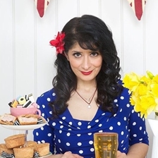 Shappi Khorsandi
