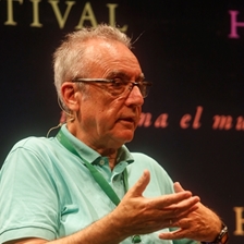 Que nadie duerma. Juan José Millás in conversation with Mónica Maristain