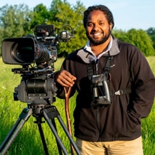 Hamza Yassin in conversation with Andy Fryers