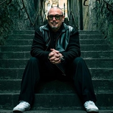 An Evening with Huey Morgan