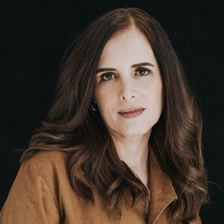 Storytelling with Elisa Guerra