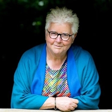 Val McDermid talks to Fflur Dafydd