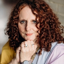 Maggie O’Farrell talks to Sophie Raworth