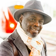 Abdelaziz Báraka Sakin and Rashid Diab in conversation