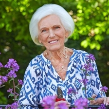 Mary Berry talks to Mel Giedroyc