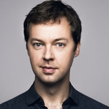 Andrew Hunter Murray talks to Ava Glass