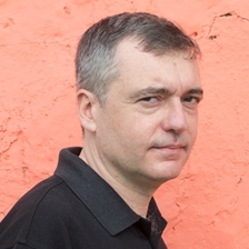 Xavi Ayén and Silvana Paternostro in conversation with Victor Bravo