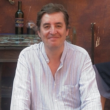 Luis García Montero and Juan Villoro in conversation with Esteban Carlos Mejia