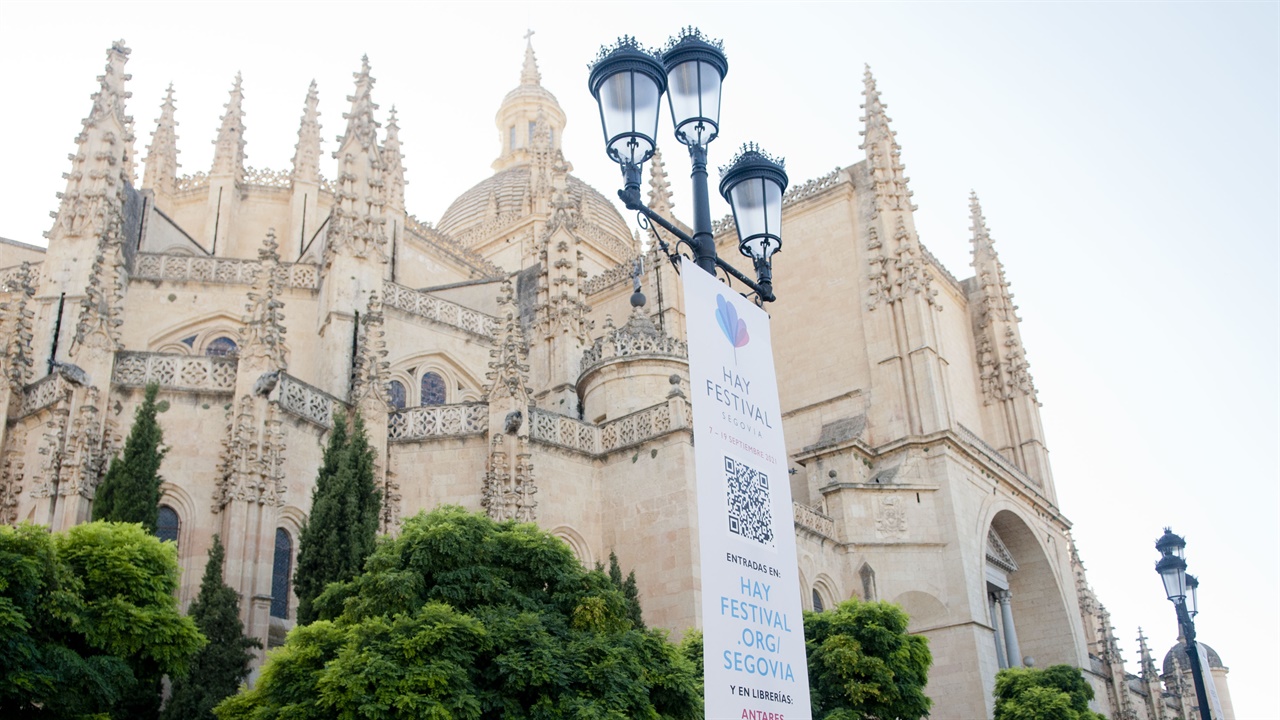 Audience in Segovia church